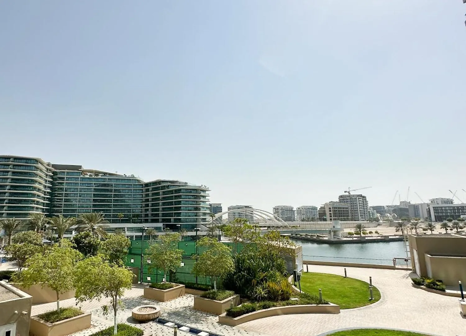 Lägenhet Stunning 2Br Luxuryliving In Primearea Alnaseem203 Abu Dhabi