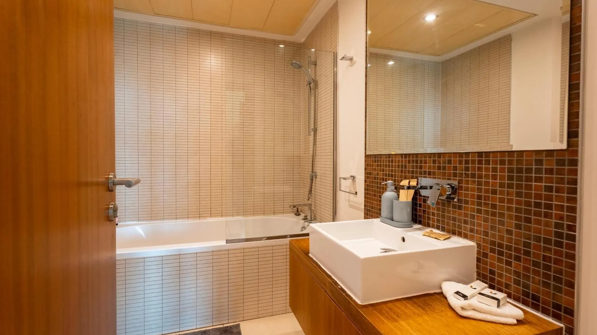 אבו דאבי Stunning 2Br Luxuryliving In Primearea Alnaseem203